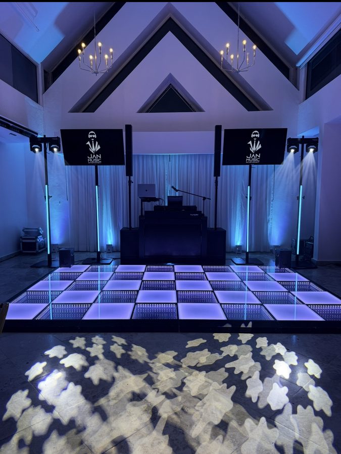 Montaje y experiencia real de Jan Music Entertainment